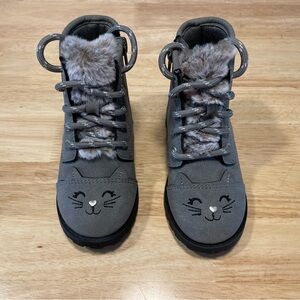 NWOT Kitty Boots